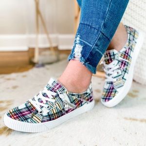 Blowfish plaid laced up slip on sneaker